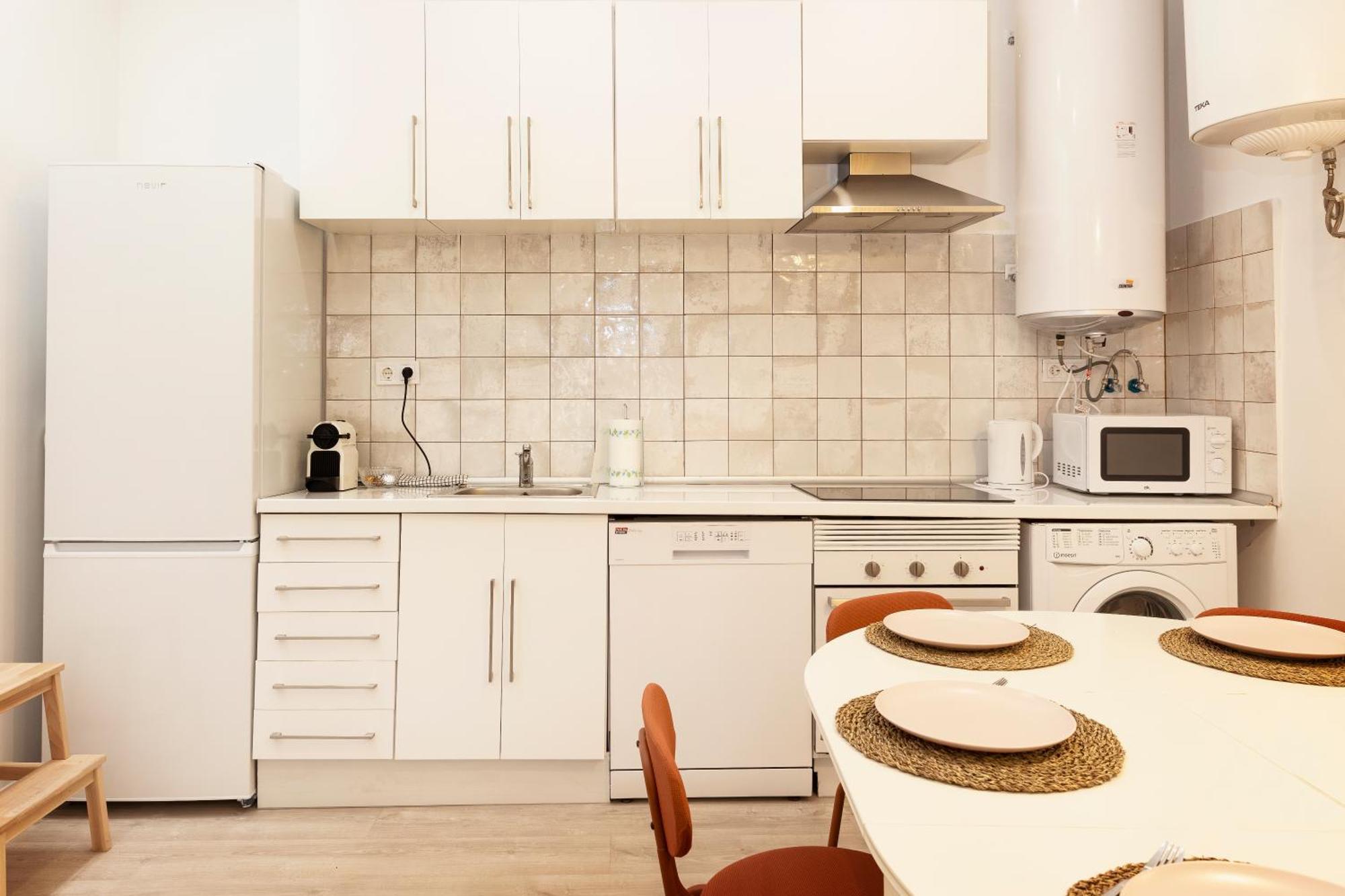 Bravo Murillo Apartment Madrid Ngoại thất bức ảnh